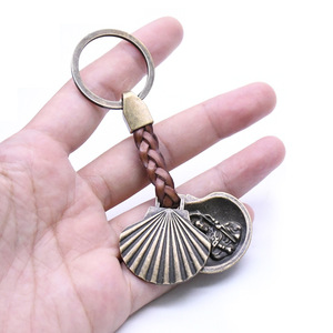 <b>Double</b>-sided Shell Braided Leather Keychain Metal Pendant Travel Gift Souvenir - Product Image 3
