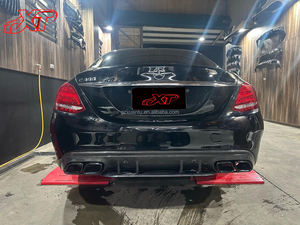 Diffuseur arrière en fibre de carbone de haute qualité Style W205 <span class=keywords><strong>C63</strong></span> <span class=keywords><strong>AMG</strong></span> ED1 pour Mercedes Benz 15-21 <span class=keywords><strong>C63</strong></span> lèvre de pare-chocs arrière 4 portes - Product Image 5