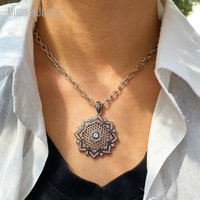 PM62370 Pendentif fantaisie en dentelle à motif floral, bijoux fins, breloques uniques en zircone cubique pour la fabrication de bijoux