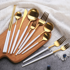 Bán Buôn Chất Lượng Cao Bồ Đào Nha Cán Trắng Vàng Thép Không Gỉ Dao Kéo Trắng Tay Vàng Flatware Cho Đám Cưới <span class=keywords><strong>Cutipol</strong></span> <span class=keywords><strong>Goa</strong></span> - Product Image 3