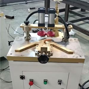 Máquina perforadora neumática horizontal ajustable de 45 grados para carpintería, perforación de orificios simples y dobles, y perforación de orificios inclinados para muebles - Product Image 4