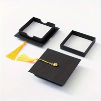 Boîte cadeau en papier kraft carrée deux pièces pour la saison des diplômes, avec motif toque de graduation et pompon, style INS, pour cadeau d'anniversaire