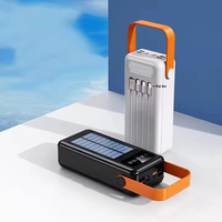 Banque d'énergie solaire extérieure multifonctionnelle avec affichage à LED Câbles intégrés portables Alimentation de secours avec lampes de camping