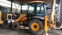 Chargeuse-pelleteuse JCB 3CX 4CX d'occasion de haute qualité, large gamme d'accessoires, prix bas, vente bon marché - Cœur comprenant boîte de vitesses, pompe, moteur