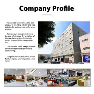 Ensemble de mobilier de restaurant moderne de haute qualité J2S, canapé en velours, table et chaises en bois pour restaurants et bars - Product Image 5