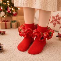 Chaussettes de cheville festives en coton doux à volants en satin imprimé sapin de Noël pour bébés et petites filles, idéales pour les fêtes de Noël et les séances photo, cadeau