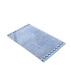 Alfombra de Baño Rectangular de Estilo Americano con Diseño Floral, Hecha a Máquina con Algodón Puro Ecológico ITHL para el Suelo del Baño - Product Image 1