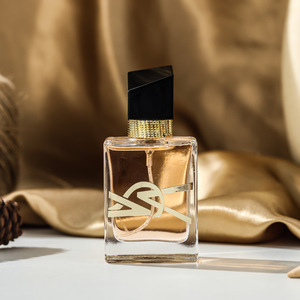 Coffret Cadeau de Parfums pour Femme Douyin Live, Meilleures Ventes : Black Opium, Libre, Inverse, <span class=keywords><strong>Paris</strong></span> – Ensemble Trois Pièces Shandong Spray - Product Image 1
