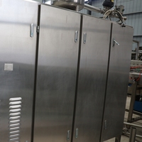 Machine d'emballage verticale VFFS entièrement automatique d'occasion pour sachets souples, idéale pour l'emballage de granulés, poudres et liquides