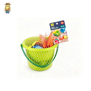 Ensemble de jouets de plage en silicone souple 6 pièces pour enfants, kit de jeu de sable d'été avec pelle, bêche, arrosoir et moules d'animaux - Product Image 5