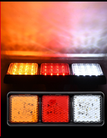Heißer Verkauf Neue Wasserdichte LED-Kunststoff-Rückleuchte + Quadratisch + 3-Funktionen + LKW/Anhänger + 12V/24V