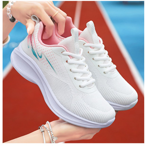2025 <span class=keywords><strong>sneaker</strong></span> sportive da donna personalizzate eleganti scarpe da passeggio Casual quotidiane in tessuto traspirante materiale superiore da donna Stock - Product Image 4
