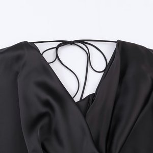 TAOP&ZA Primavera 2026 Nuova Collezione: Elegante e Semplice Mini <span class=keywords><strong>Abito</strong></span> <span class=keywords><strong>in</strong></span> <span class=keywords><strong>Raso</strong></span> di Seta a <span class=keywords><strong>Maniche</strong></span> <span class=keywords><strong>Lunghe</strong></span> con Collo Drappeggiato (9377332) - Product Image 3