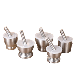 Juego de Mortero y Pilón de Acero Inoxidable de Grado Alimenticio Ecológico Premium con Tapa de Silicona, Molinillo de Especias y Triturador de Pastillas para Uso en la Cocina - Product Image 1