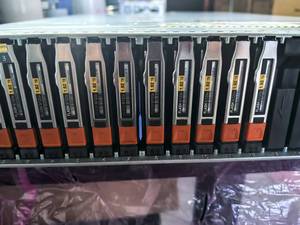 D3f-2sfxl2-3840 SAS SSD 3840GB/3.84TB Capacidad 12GB Expansión aplicable a Unity 300F 350F 400F 650F D3f-2sfxl2-3840 3840GB/3.84TB 12 - Product Image 4