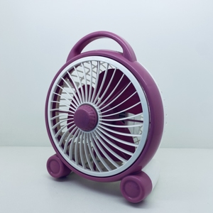 Offre spéciale Portable ménage automatique secoué caractéristiques tour bureau sans fil ménage bureau sans fil petit ventilateur de Table - Product Image 1