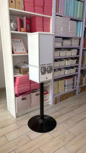 Distributore Automatico di Carte a Due Slot 2026 CE Best Seller con Supporto, Colore Bianco, per Negozi e Punti Vendita (Ingrosso) - Product Image 3
