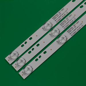 ไฟแบ็คไลท์ทีวี HX-NO.870 รุ่น CRH-F32TS3535T03075B4-Rev1.0 LED32B6 LED32V3 สำหรับซ่อมไฟแบ็คไลท์ทีวี - Product Image 2