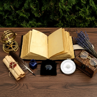 Carnet en cuir fait main 400 pages, reliure cousue, personnalisé, thème Astrologie Céleste Bélier, cadeau astrologique - Herb Heritage