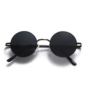 Gafas de sol con montura redonda, montura completa de metal negro, unisex, cara cuadrada 8821 - Product Image 3