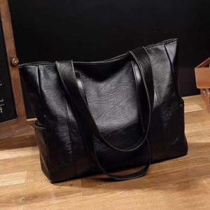 أقل كمية للطلب 300 قطعة حقيبة Tote ناعمة ذات سعة كبيرة بتصميم كوري مخصص للنساء، حقيبة كتف بسحاب بلون سادة من البوليستر لجميع الفصول - Product Image 3