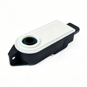Chevrolet Grille Motor 84460246 048983002 Replacement Part For <b>Radiator</b> System - Product Image 5