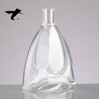 Bouteille à spiritueux carrée en verre personnalisée de haute qualité, 100 ml-750 ml, vente en gros OEM de bouteilles vides pour whisky et brandy