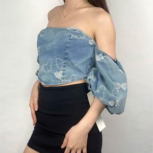 Blusa Corta Floral Tejida para Mujer, Diseño Casual con Hombros Descubiertos, Manga Corta, Transpirable, Estilo Simple para Primavera - Product Image 2