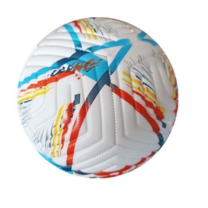 Balón de Fútbol TP de Fábrica con Unión Térmica, Tamaño 5, Nuevo Diseño, para Partidos Profesionales y Entrenamiento - Product Image 1