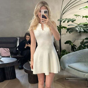 Vestido Mini de Punto con Cuello Polo Estilo Europeo para Mujer, Sin Mangas, con Botones al Frente, Color Sólido, Informal, para el Trabajo - Product Image 3