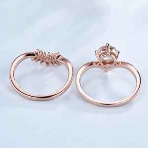 Anillo de Compromiso Vintage con Morganita Rosa, Conjunto de Anillos Apilables Curvos de Oro Rosa de 14K para Regalo de Compromiso, Fiesta o Aniversario - Product Image 6