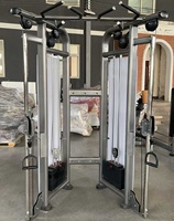 Machine Smith multifonctionnelle pour salle de sport commerciale, rack à squats, cable fly, entraîneur fonctionnel, machine Smith pour l'entraînement musculaire