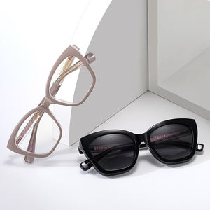 2025 New Classic MS 81630 Gafas <span class=keywords><strong>de</strong></span> sol Gris Imán Gafas <span class=keywords><strong>de</strong></span> moda Clip-On Polarized Opticac Tac Lenses - Product Image 2