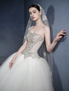 S1255Y Nouveau style 2026 Robe de mariée princesse éthérée, sans bretelles, très résistante, avec longue traîne et <span class=keywords><strong>voile</strong></span> principal - Product Image 2