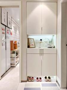 Armoire à chaussures en bois au design moderne contemporain pour la maison, la chambre à coucher, la salle à manger, le salon ou les meubles d'école - Product Image 3