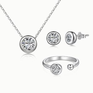 Ensemble de bijoux en argent 925, collier, boucles d'oreilles et bague avec diamants ronds, sertissage minimaliste, pour femme, à porter au quotidien - Product Image 1