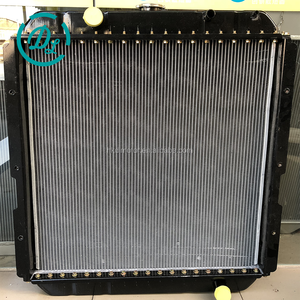 Radiateur et réservoir d'eau pour excavatrice EexcavaStart CLG205 – Noyau en aluminium durable, refroidissement efficace, garantie 1 an, Guangdong - Product Image 2