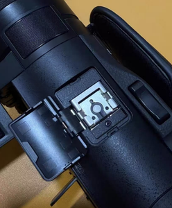 Videocámara Profesional HDR-CX900E Full HD con Sensor Grande de 1 Pulgada, Lente ZEISS Gran Angular de 29 mm y Zoom Óptico de 12x a Buen Precio - Product Image 5