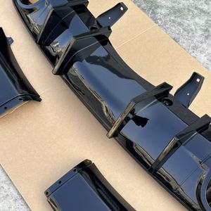 Kit carrosserie de mise à niveau pour <span class=keywords><strong>Dodge</strong></span> <span class=keywords><strong>Durango</strong></span> 2011-2025 : Lame arrière et diffuseur en ABS noir brillant, installation facile - Product Image 6