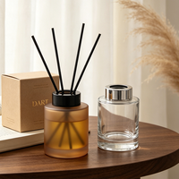 Bouteille diffuseur en verre en gros, bouteille diffuseur à bâtonnets haut de gamme pour aromathérapie domestique, bouteille décorative pour huiles essentielles et parfums