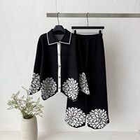 Ensemble élégant d'été en maille jacquard pour femme, avec cardigan à col boutonné et pantalon large, anti-plis