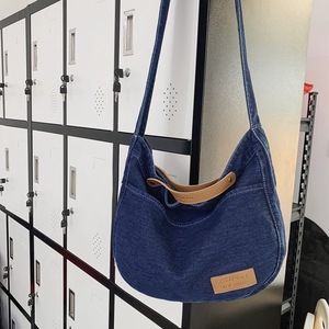 Casual Artistic <b>Fur</b> Small Handbag Women's New Style All-Match Japanese/Korean-Style Lunch Bag Campus Crossbody Tanjing - Product Image 3