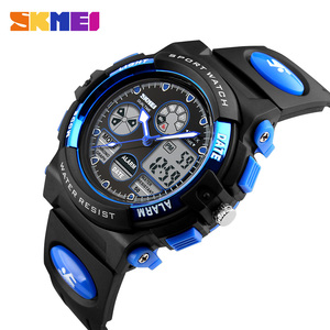 <span class=keywords><strong>Montre</strong></span> <span class=keywords><strong>digitale</strong></span> SKMEI 1163, nouveau style, personnalisable, bracelet en silicone, grands <span class=keywords><strong>chiffres</strong></span>, lumineuse, date automatique, convient à tous les types, <span class=keywords><strong>montre</strong></span> de voyage - Product Image 3