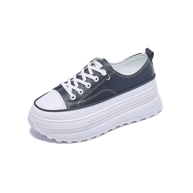 Las mejores zapatillas de senderismo para mujeres - VidaTrekking