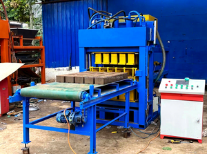 Machine de fabrication de briques en argile écologiques Eco Brava, simple et performante, pour murs de soutènement - Offre Spéciale - Product Image 5