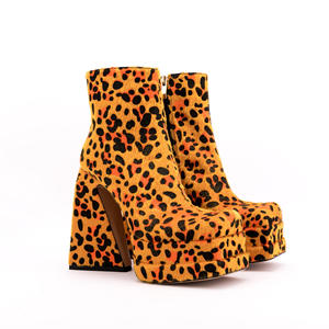 <span class=keywords><strong>Bottes</strong></span> à Double plateforme personnalisées pour femmes, grande taille, imprimé léopard, talon épais, <span class=keywords><strong>bottes</strong></span> mi-<span class=keywords><strong>mollet</strong></span> - Product Image 3