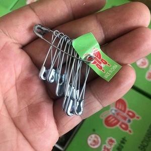 Gros DIY Accessoires d'outils de couture Épingles de sûreté dorées Aiguilles en acier inoxydable Grande épingle de sûreté argentée - Product Image 5