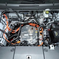 JMEV EWIND LHD Châssis de course automobile vert, SUV électrique avec suspension indépendante pour une maniabilité fluide, Véhicules électriques chinois