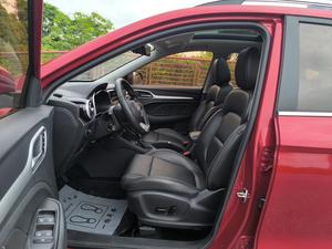 Auto Usado en Venta, <span class=keywords><strong>MG</strong></span> <span class=keywords><strong>ZS</strong></span> 2018, 1.5L, Edición <span class=keywords><strong>de</strong></span> Lujo, SUV Usado, Volante a la Izquierda, Gasolina, 120hp, 4AT, 6.3L, Euro V, SUV Económico - Product Image 3