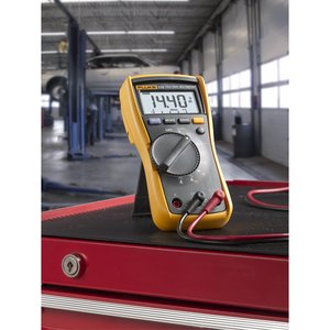 Multímetro Fluke 115 True RMS, 6000 Lecturas, 600 V CA/CC, Voltaje, Corriente, Resistencia, Continuidad, Prueba de Diodos, Retroiluminación LED - Product Image 6